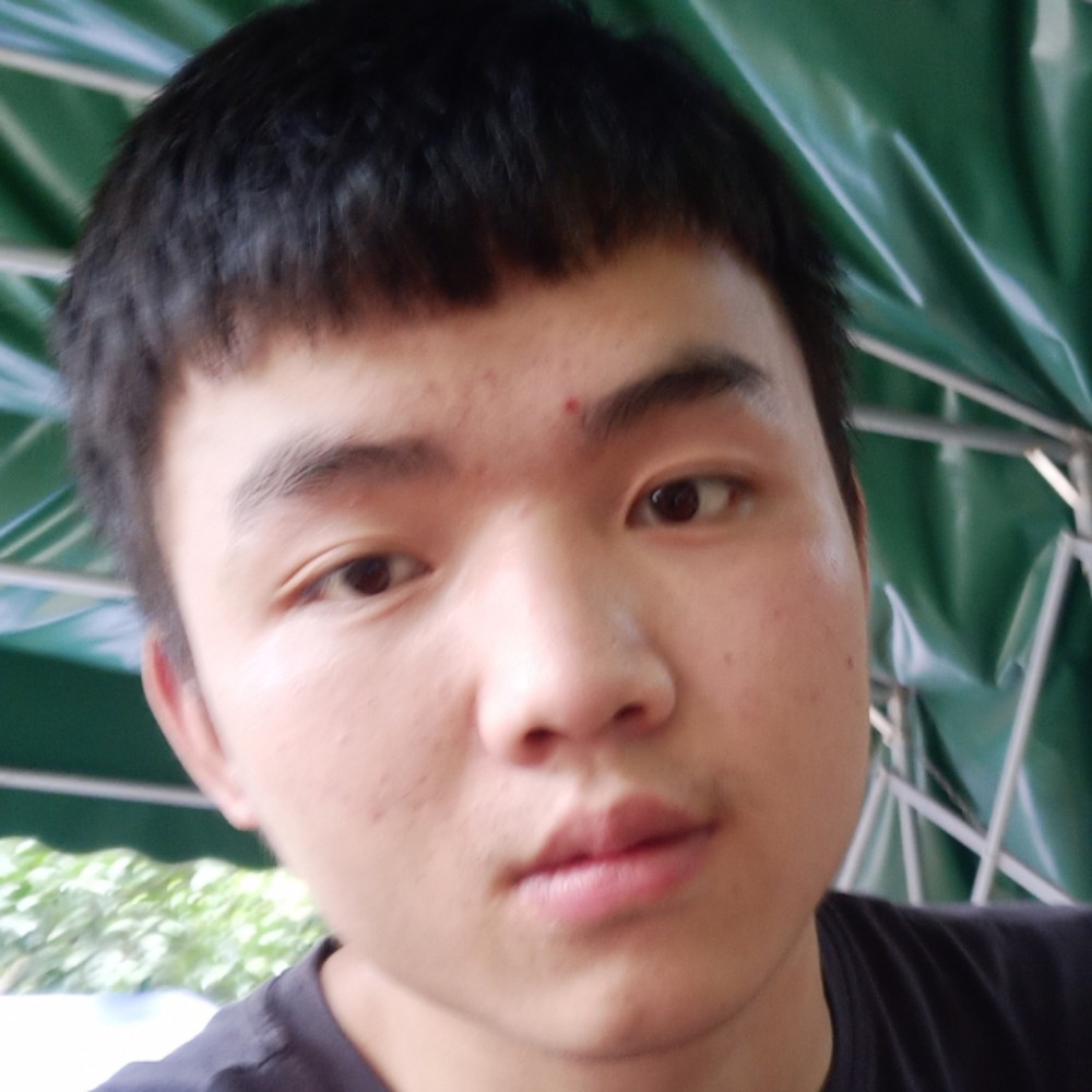 幻灭等待路人的照片
