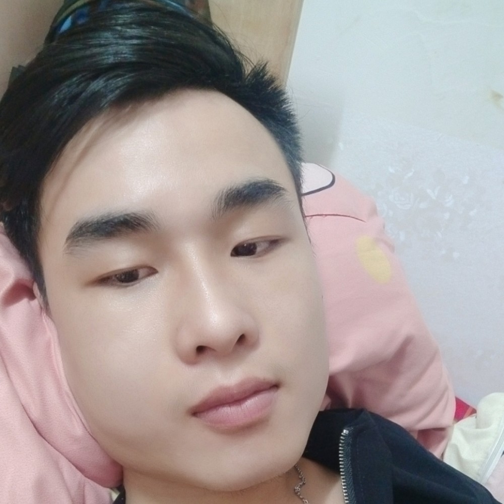 犀牛失眠的照片