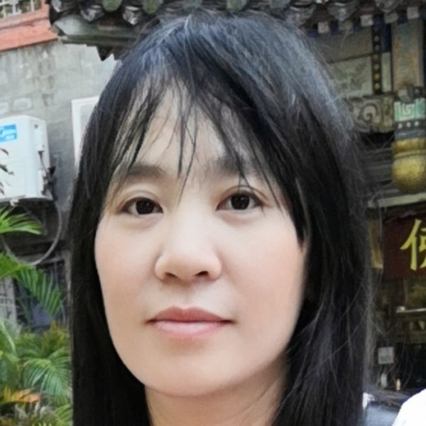 花瓣扯喜悦的照片