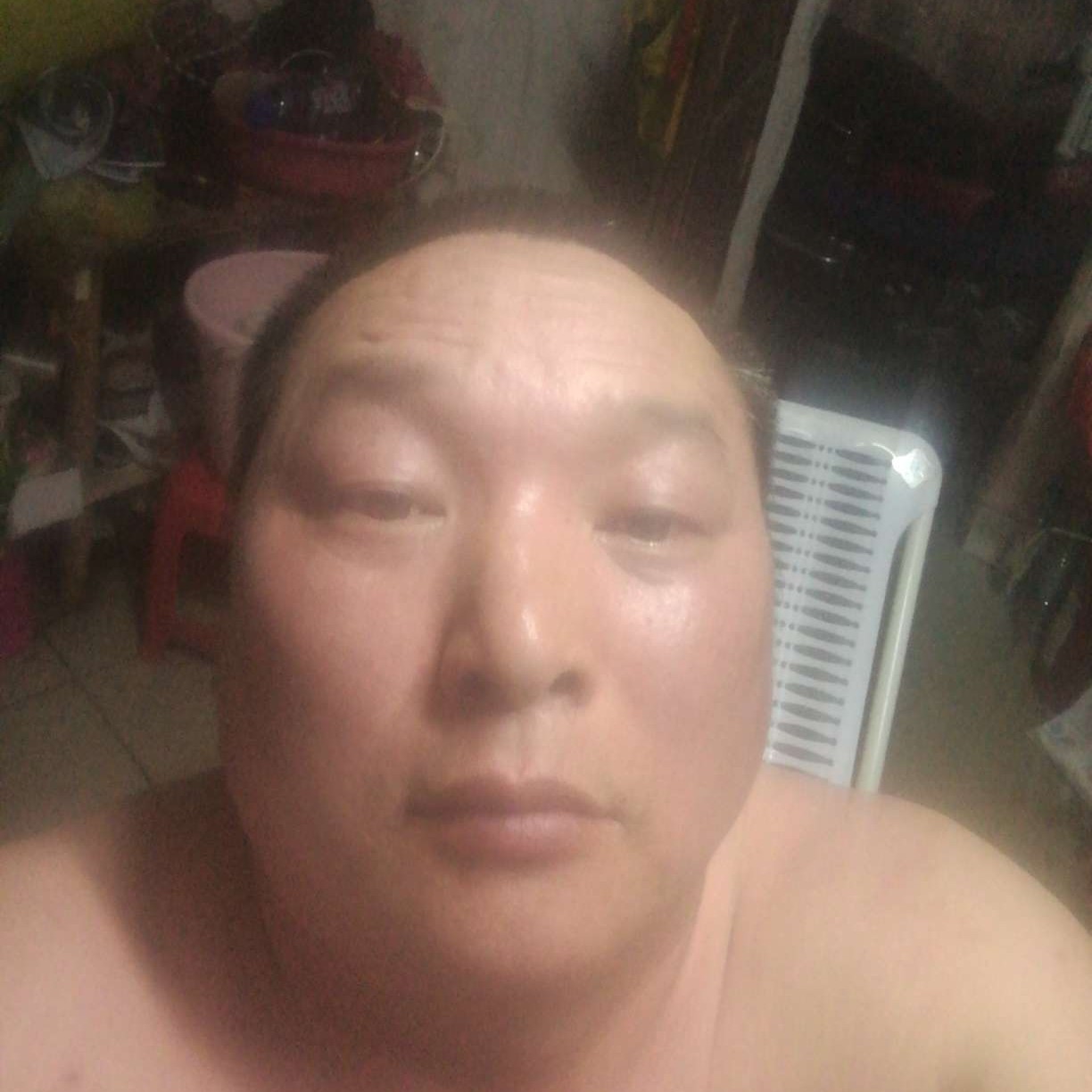 农民干农活的照片