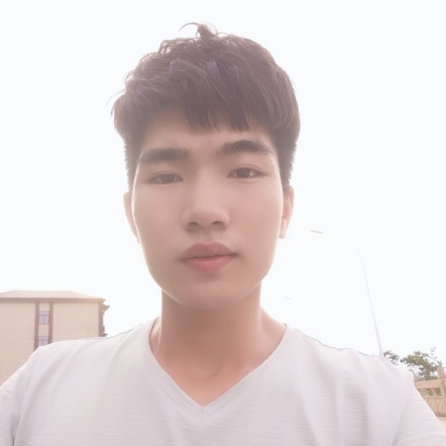 山村逗士的照片