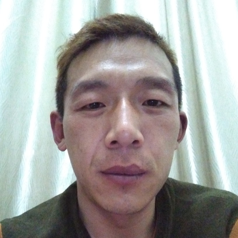 吴长振的照片
