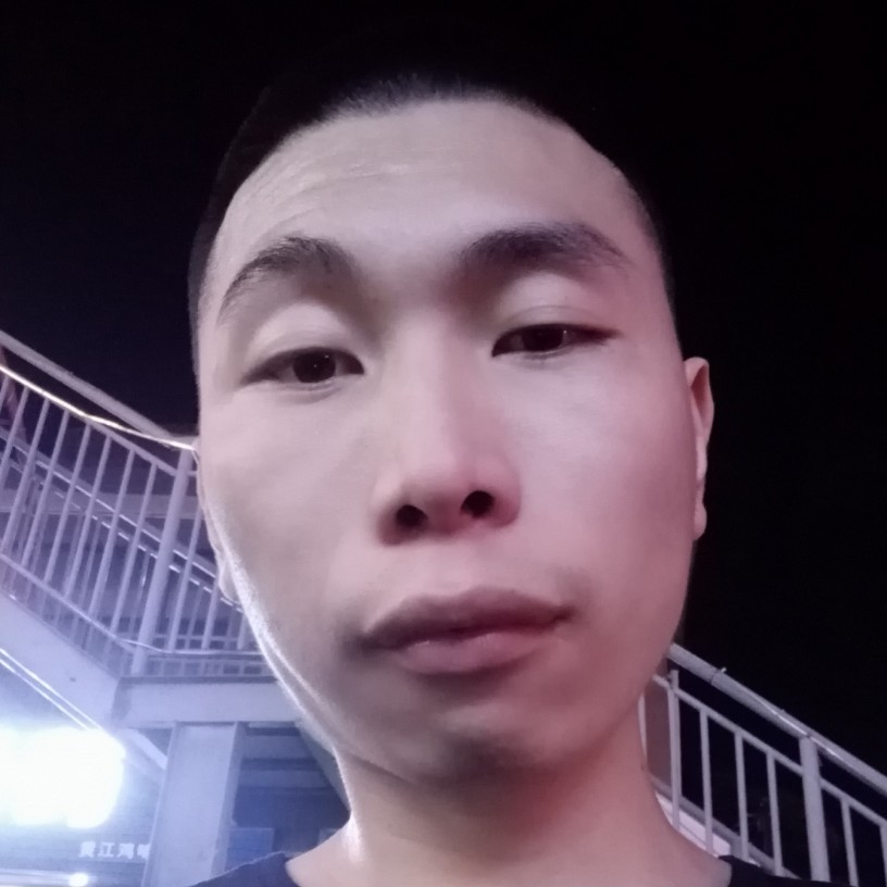 羽毛拾忆清爽的照片