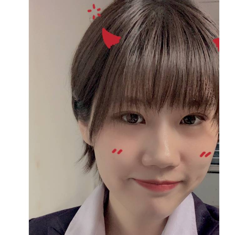 摇摇摇爻的照片