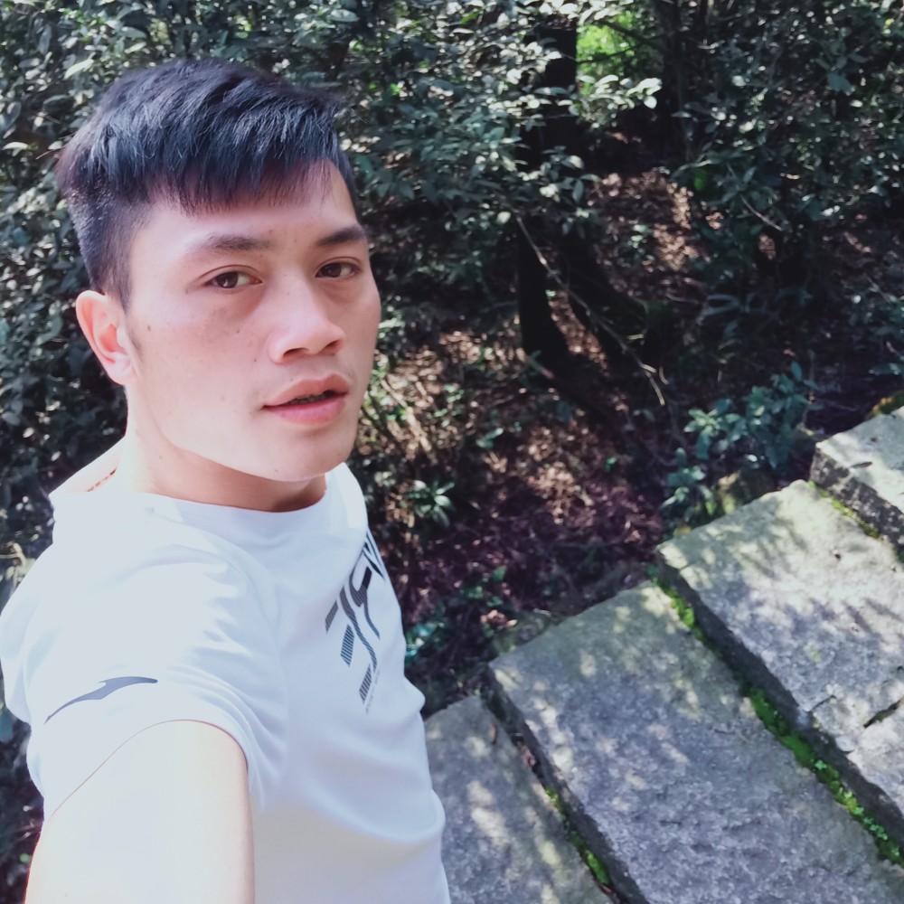 激动回首凉笙的照片