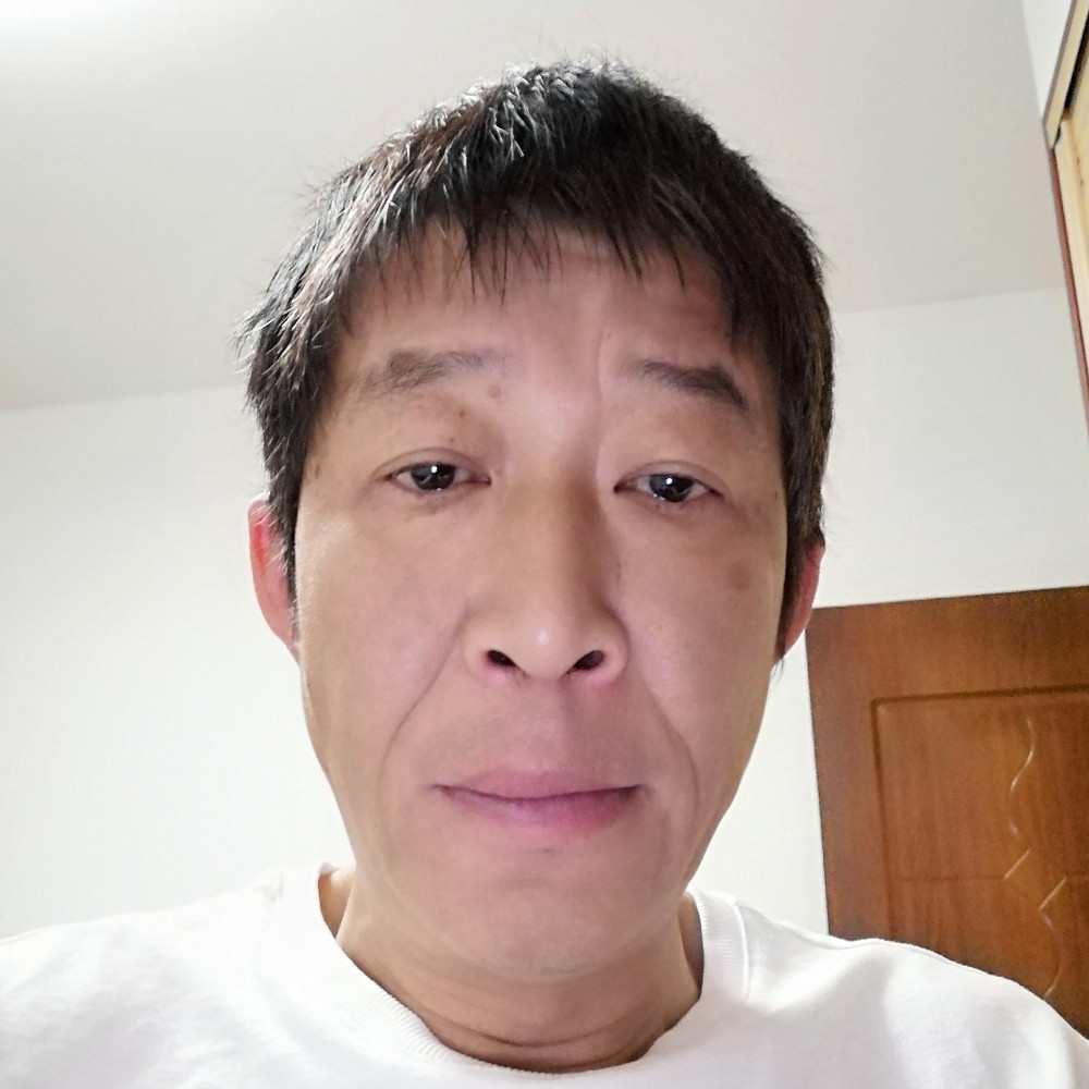 强健浅吻蛋挞的照片