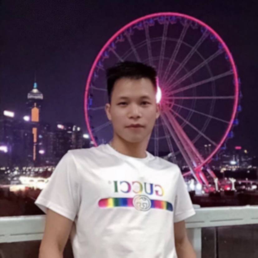 专一吃醋小蘑菇的照片