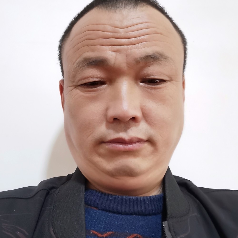 优秀踢青栀的照片