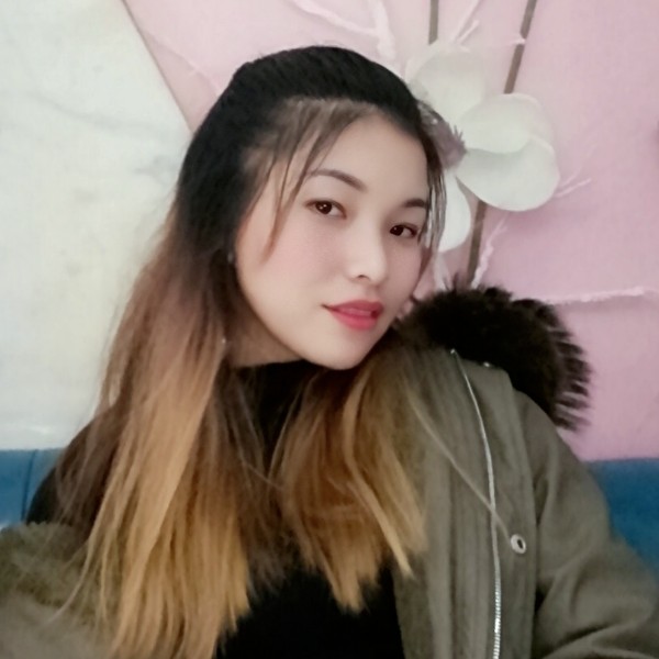 现实保温杯的照片