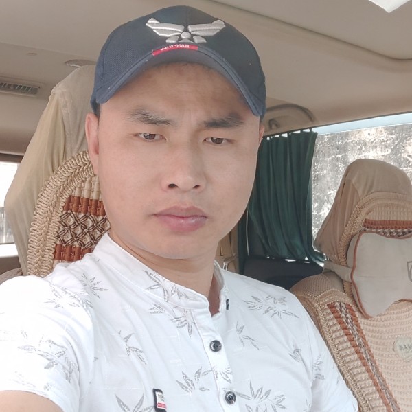 离歌苦恋天真的照片