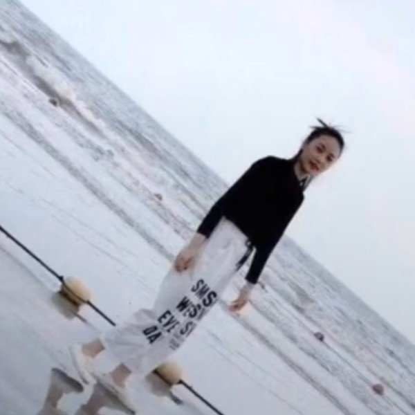 本无爱号的照片