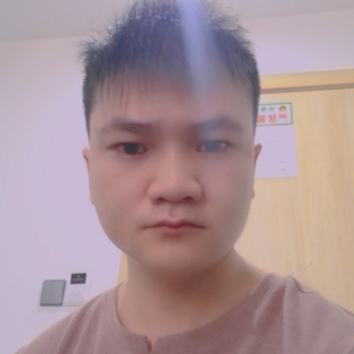 白昼等待土豪的照片