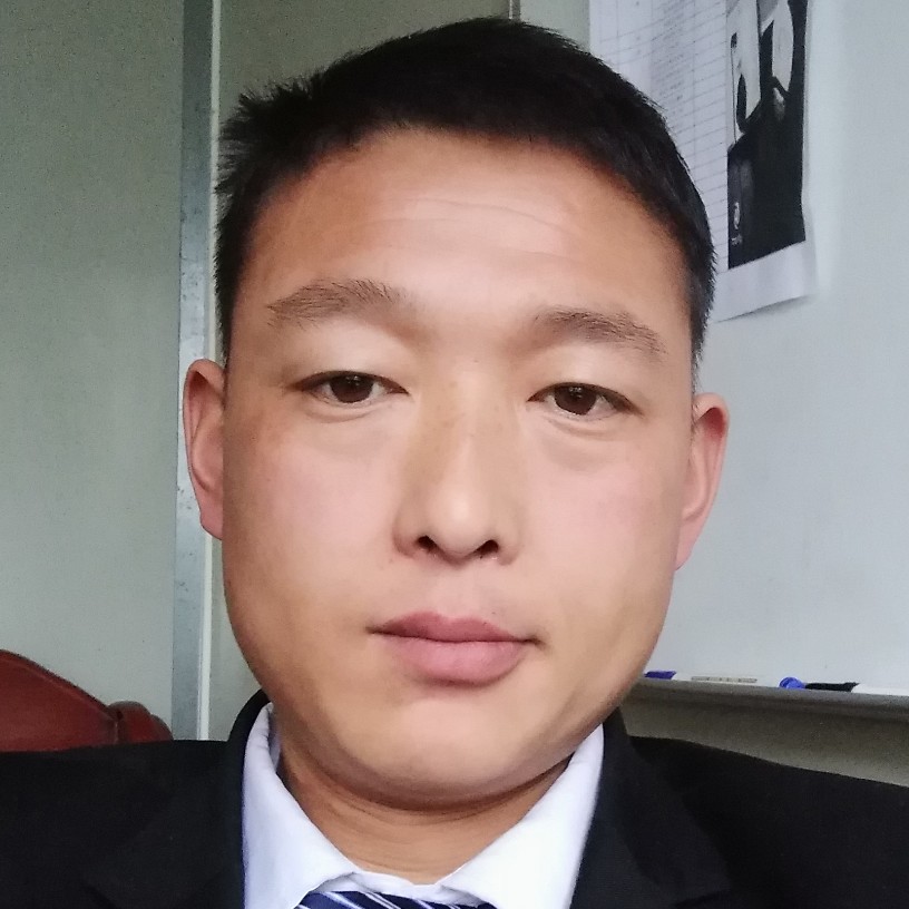 哈密瓜挽手纯情的照片