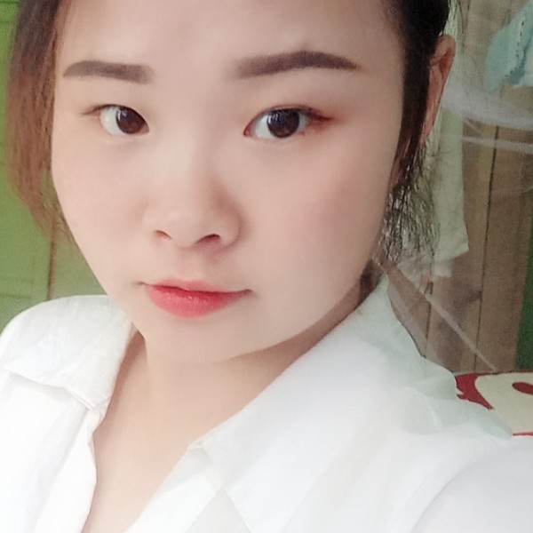 呆萌秋月的照片