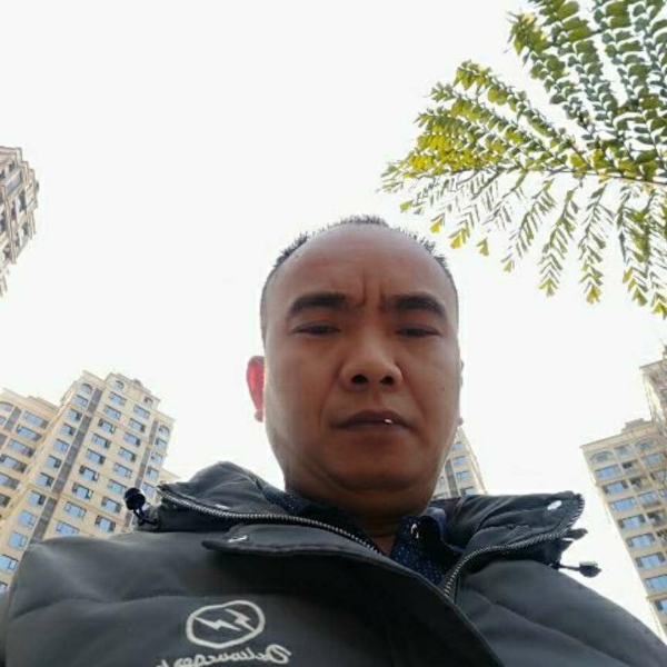 辜光东的照片