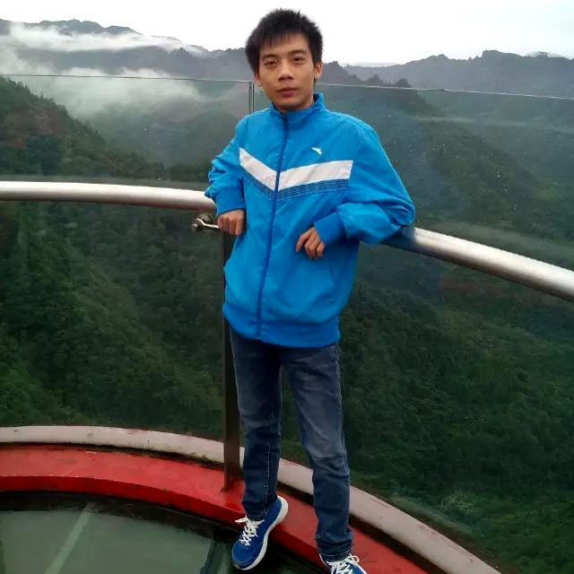 酒亦醉人心。的照片