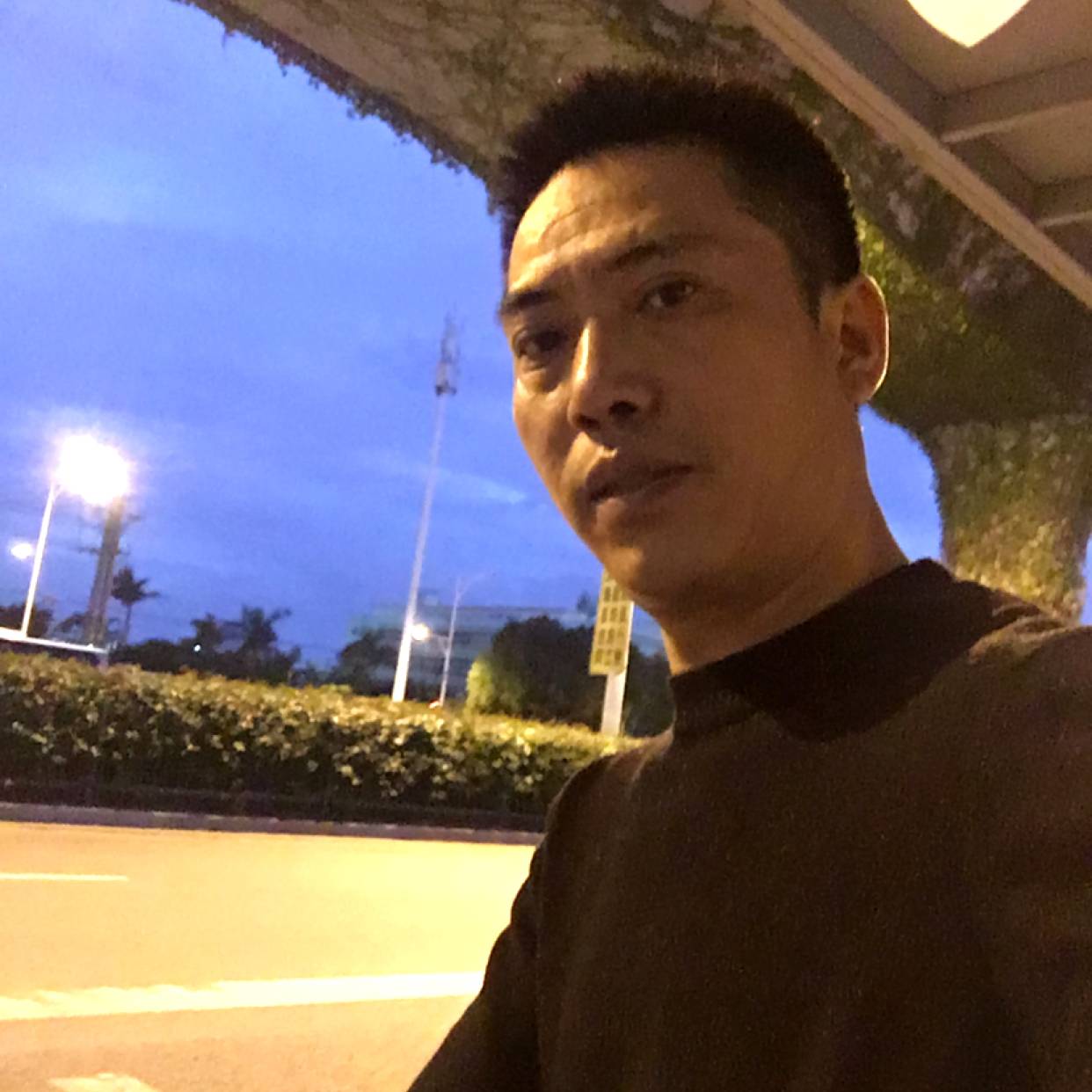 光亮给星愿的照片