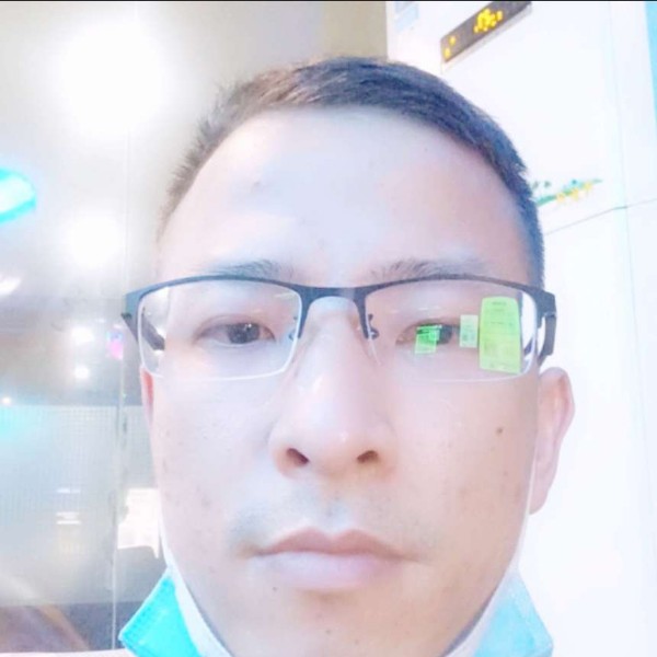 漫步云烟的照片