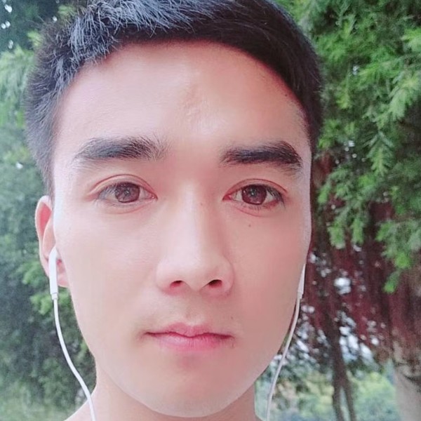 缱绻遇見精明的照片