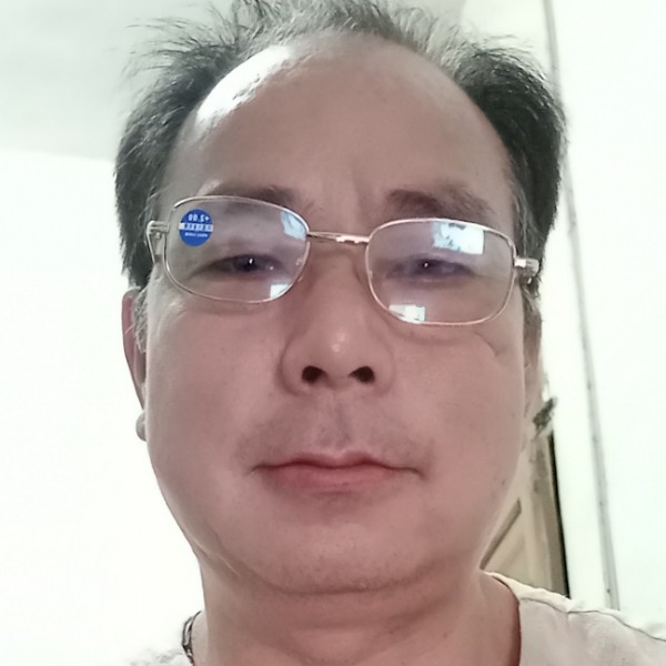 一个人游荡的照片