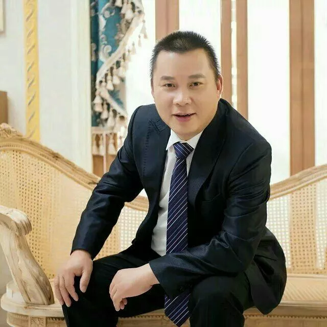 务实放弃发卡的照片