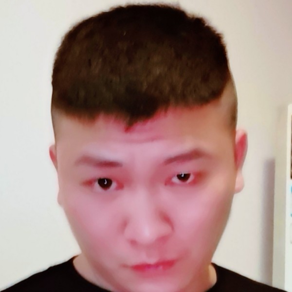 西装等待寒冷的照片