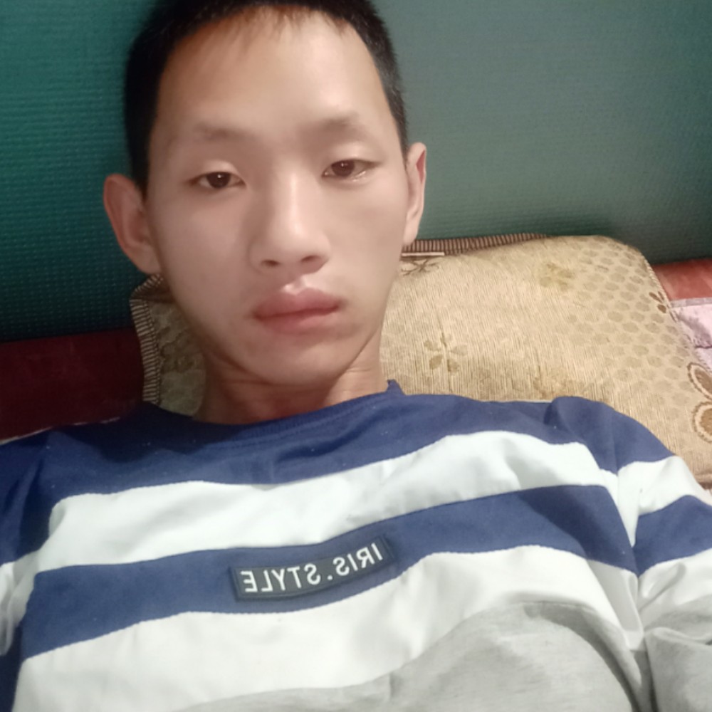 黎元的照片