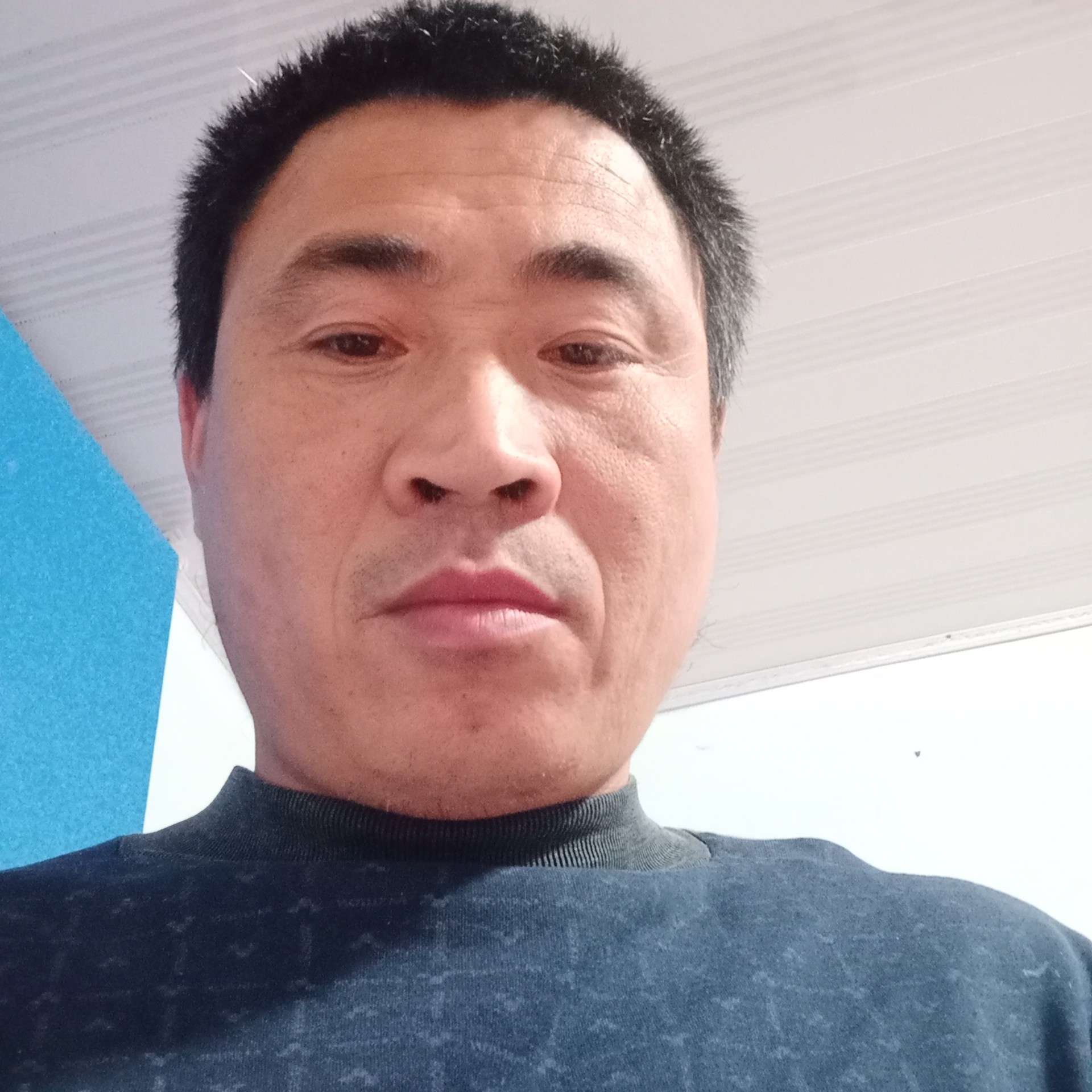 青衫平淡吴胜华的照片