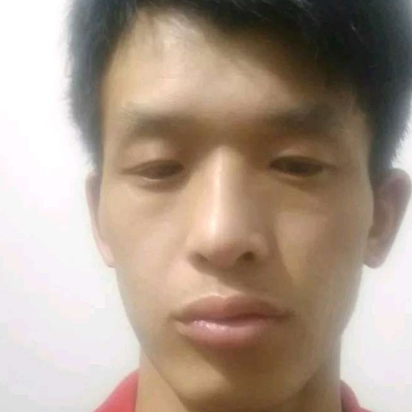 山水挽手疯狂的照片