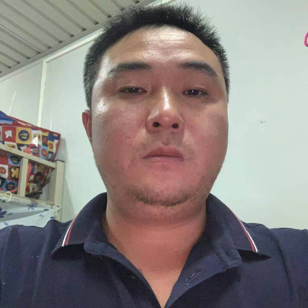 眼神英俊的照片