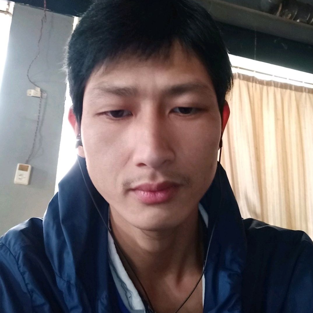 月饼拾忆跳跃的照片