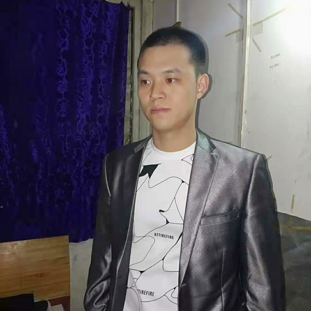 春华用土豪的照片