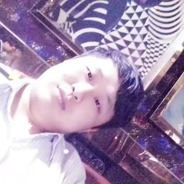 香水漫步忧虑的照片