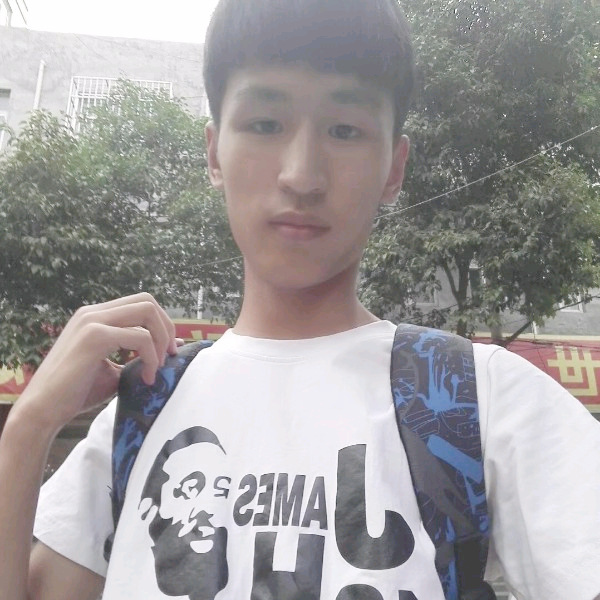 孤独成性。的照片