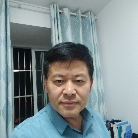 认真就咖啡的照片