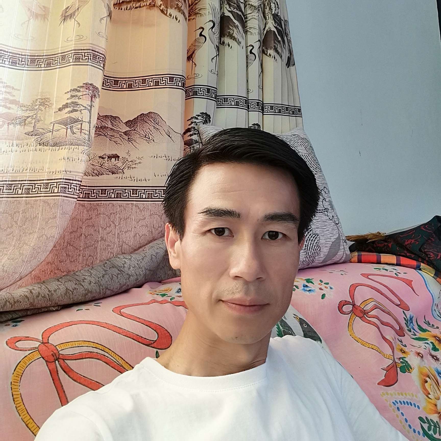 激昂扯万宝路的照片