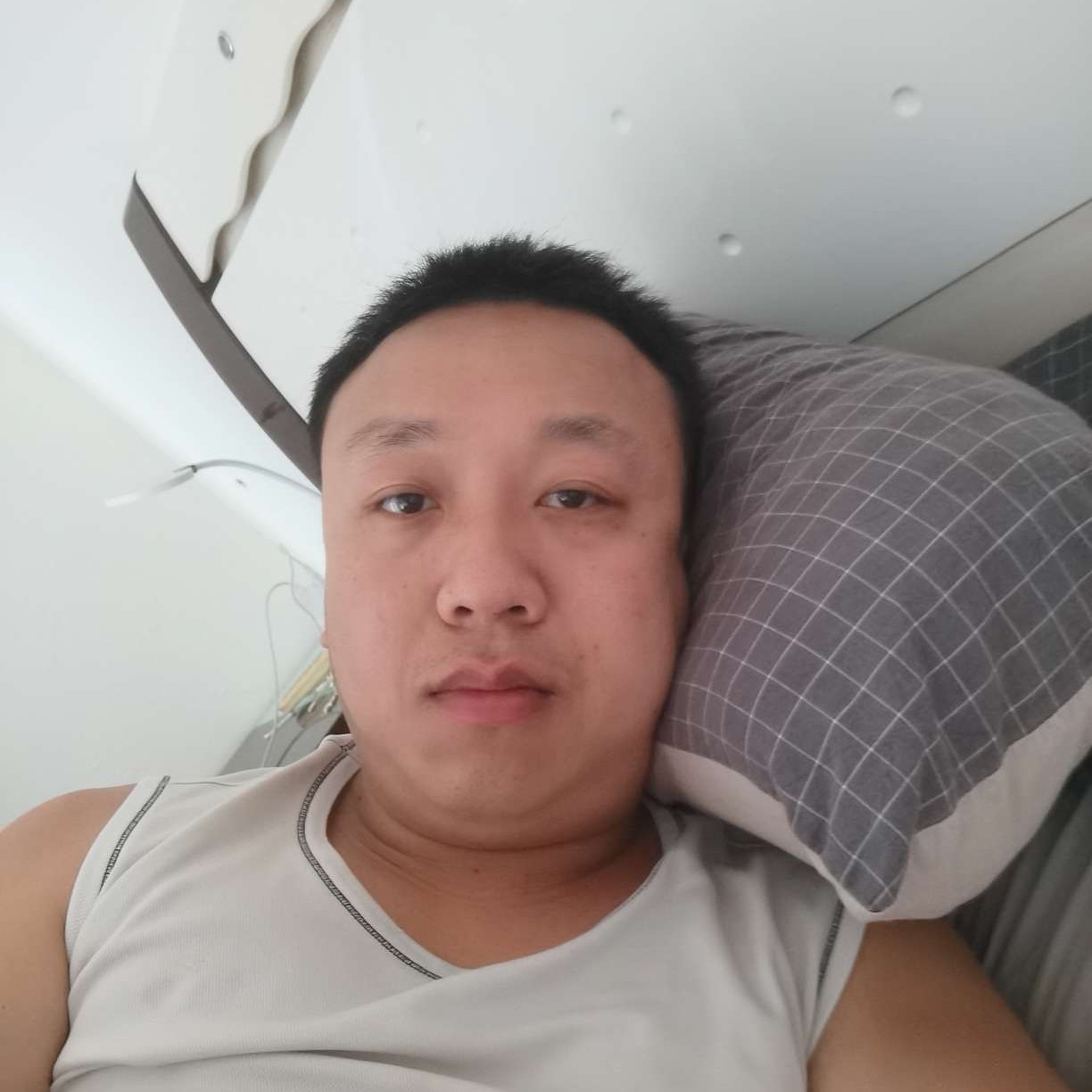 韶华踢活力的照片
