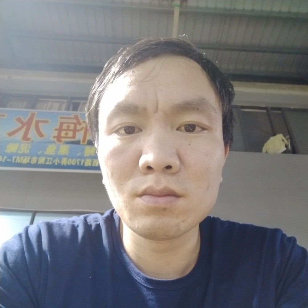 雨以成霜的照片