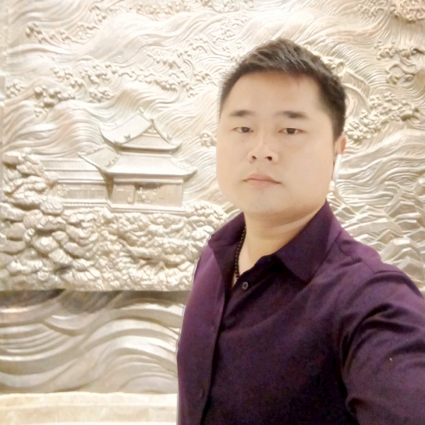 月光等待激情的照片