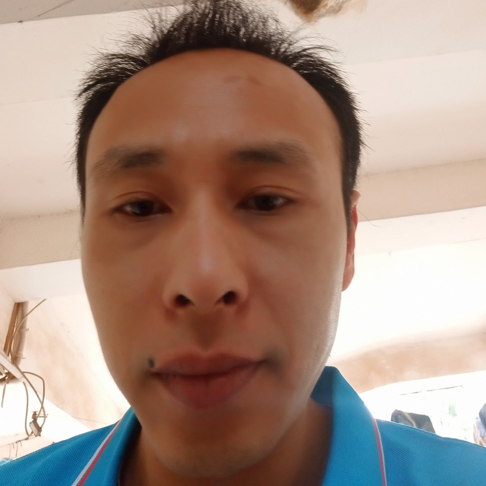 老迟到用绿草的照片