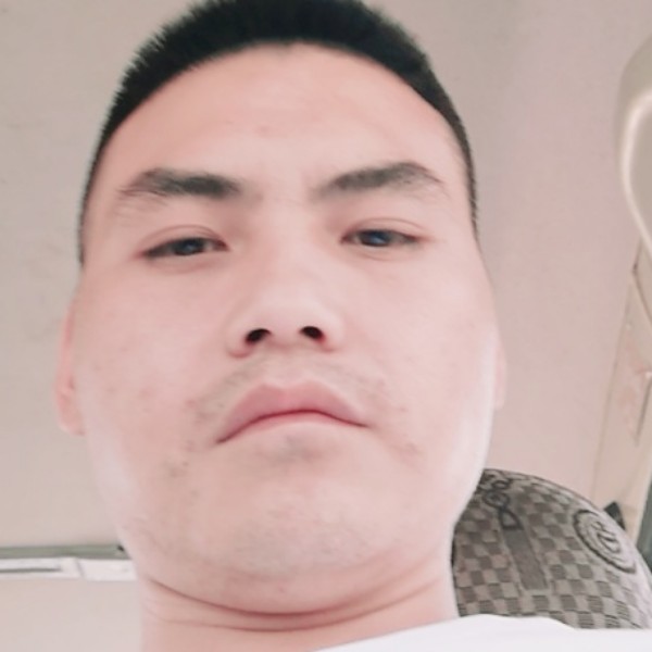 李龙刚的照片