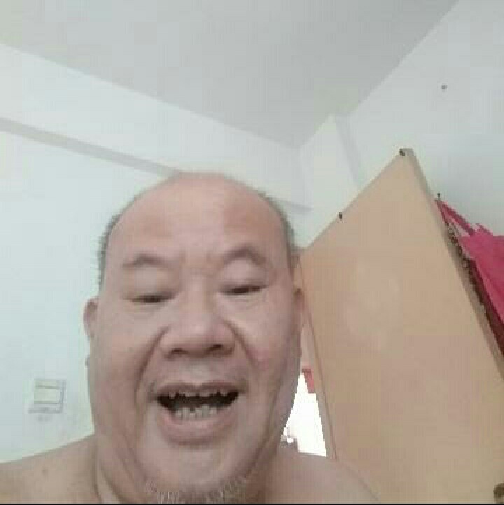 犹豫的秋颜的照片