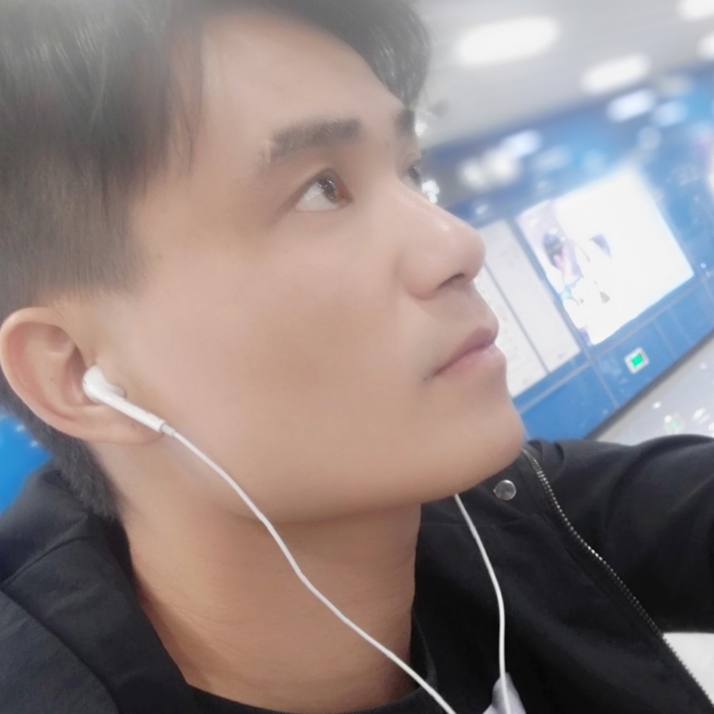 魔镜正直的照片