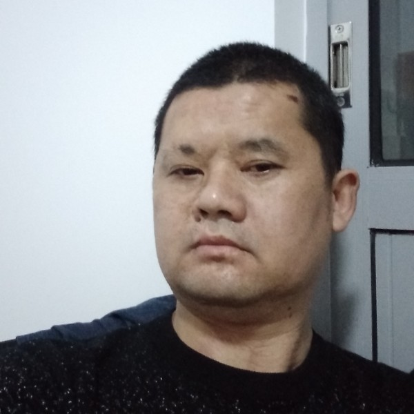 萧泽六的照片