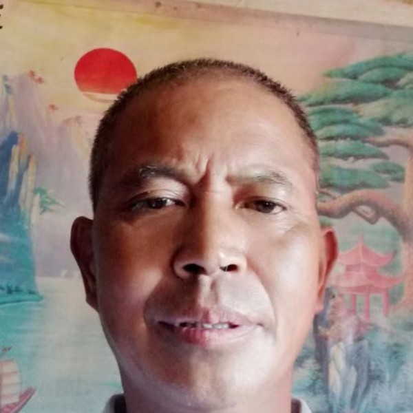 花生酷酷的照片