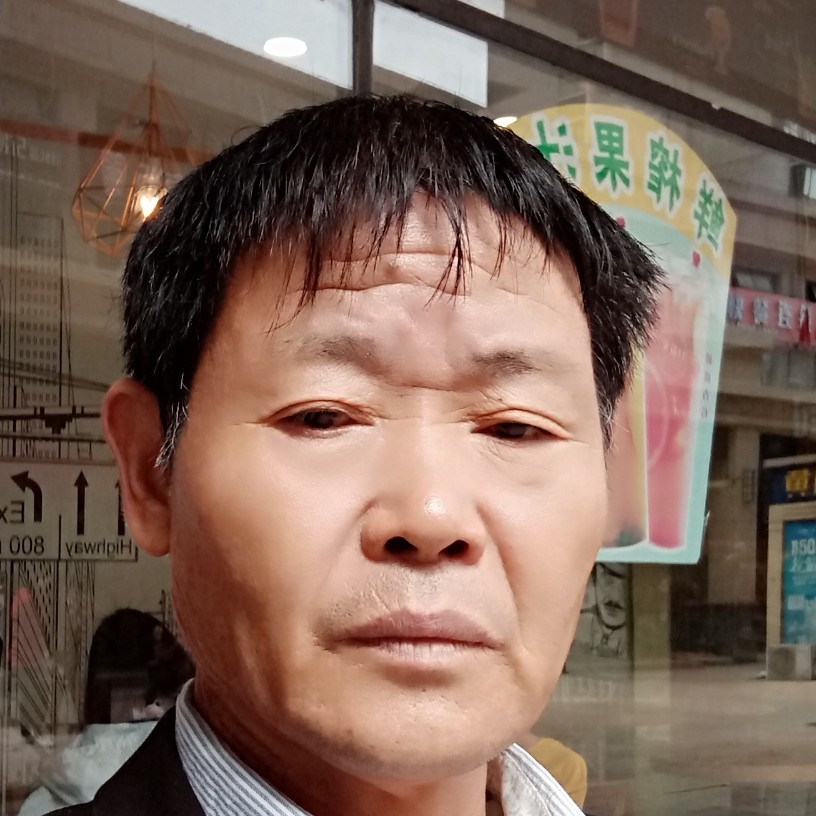 蜗牛打要减肥的照片