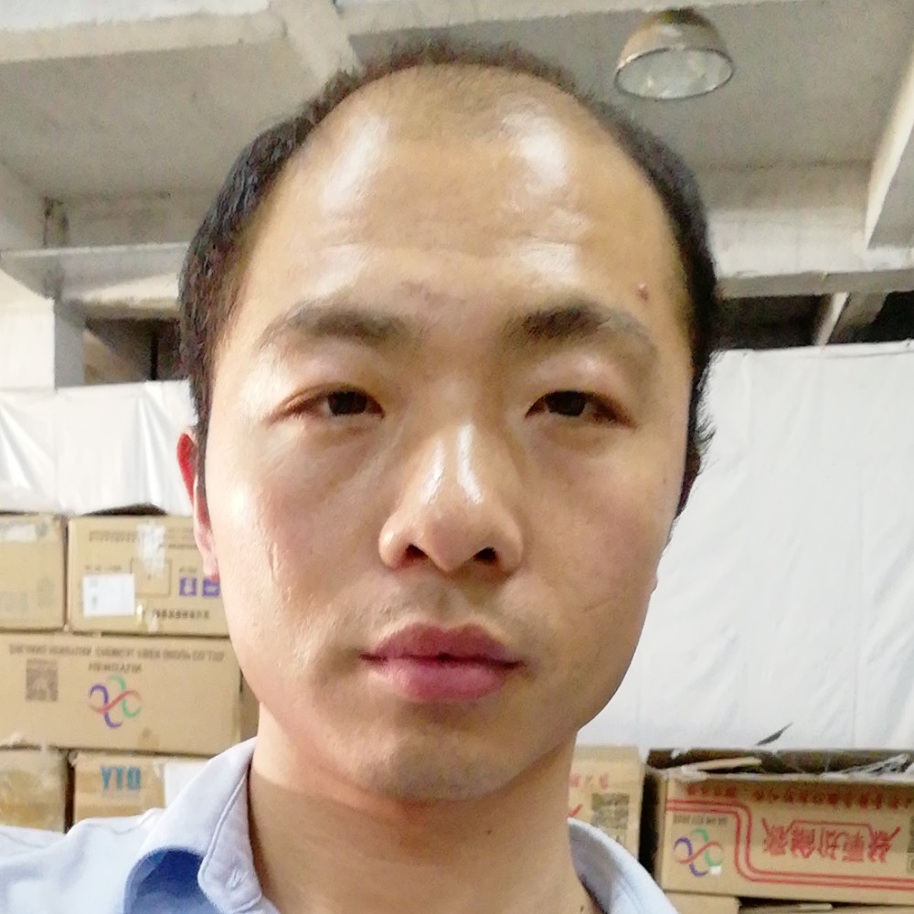 刘忠勇的照片
