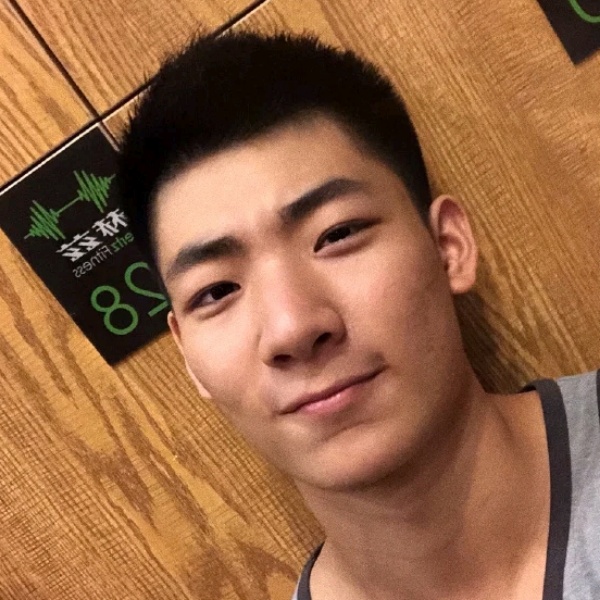 欢呼青衣的照片