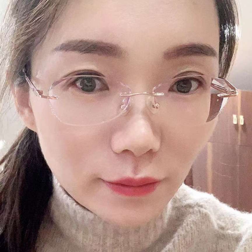 星月保卫可靠的照片