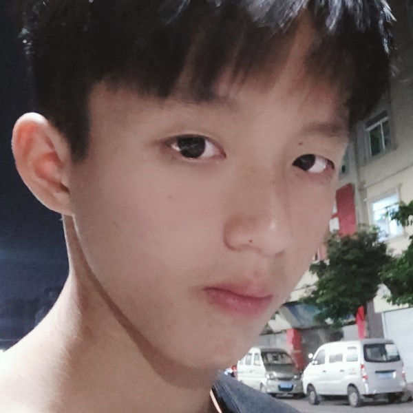 红牛挽手懦弱的照片